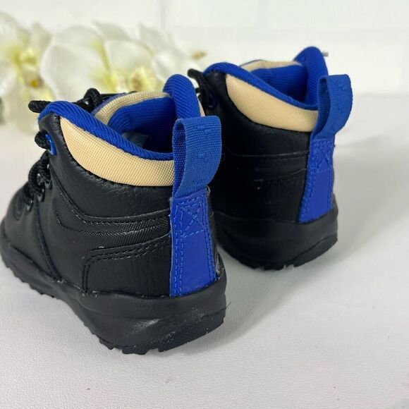 Nike Baby Manoa Boots size 4C infant walker - Picture 4 of 8